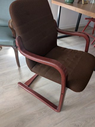 URGE RETIRADA Conjunto 2 butacas tela y madera