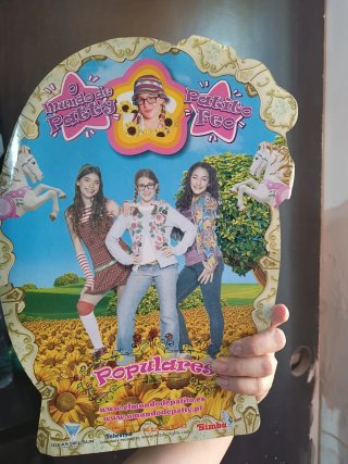Muñeca Patito feo Antonella disney divinas barbie