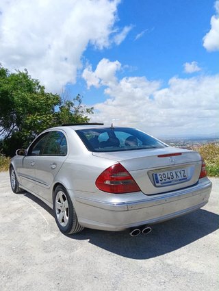 Mercedes-Benz e220 cdi 2004