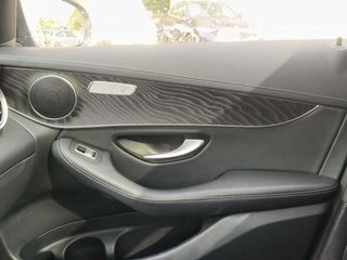 MERCEDES glc