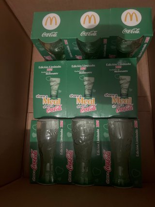 Bicchieri McDonald's Edizione Limitata 2025 Coca-Cola