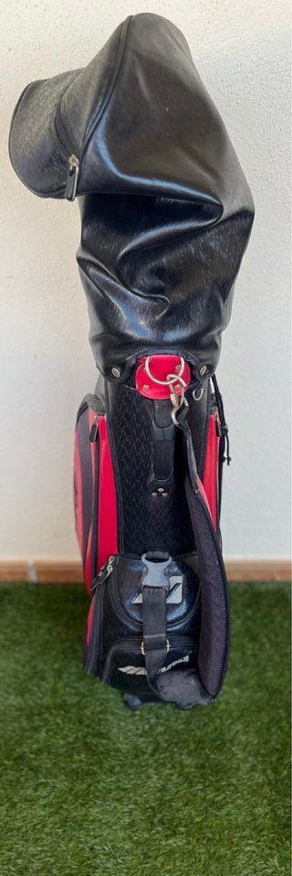 Bolsa de Golf Mizuno Negra y Roja