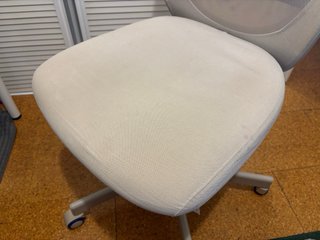 Silla oficina IKEA FLINTAN beige
