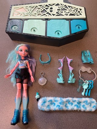 Monster High Skulltimate Secrets 2 Lagoona Blue