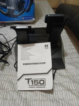 Volante Thrustmaster T150 PS4/PS3