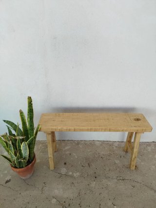 Banco rústico de madera