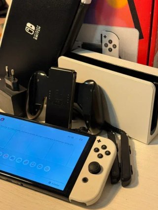 Nintendo Switch OLED Blanca Completa
