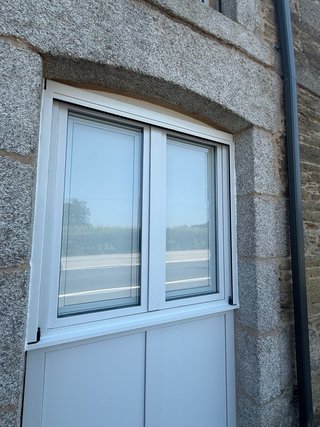 Montaje y reparaciones de ventanas