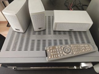Amplificador Harman Kardon AVR130+ Subwoofer Vieta