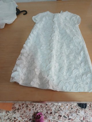 Vestidos de niña blancos