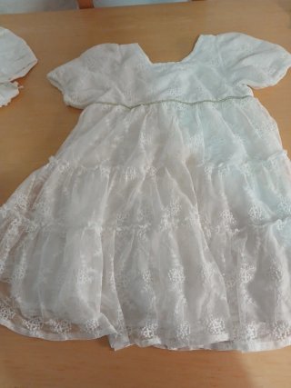 Vestidos de niña blancos