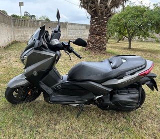 Yamaha X-Max 400 ABS Gris