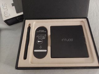 Wacom Intuos Comic tableta gráfica