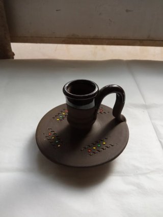 2 Portavelas de cerámica marrones