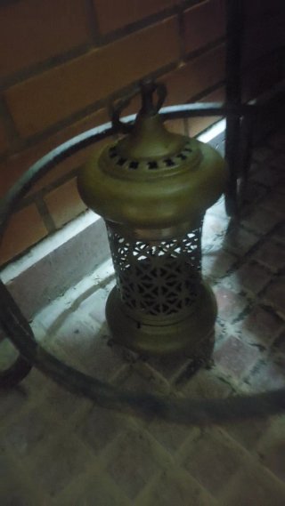 Lámpara de vela decorativa de metal
