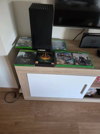 Xbox Series X + 6 Juegos