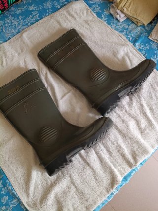 Botas de agua verdes puntera reforzada