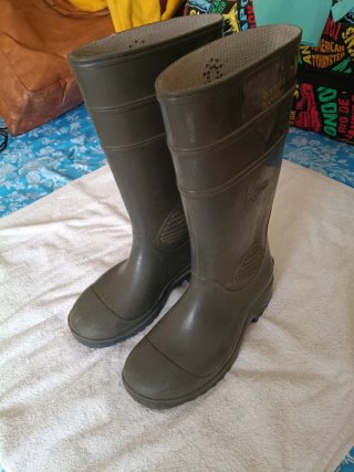Botas de agua verdes puntera reforzada