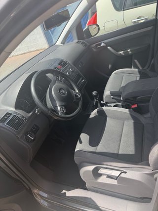 Volkswagen Touran 2015