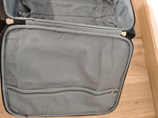 Maleta de viaje negra
