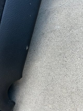 Embellecedor lateral asiento trasero VW Passat B7