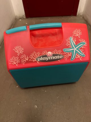 Nevera Igloo Playmate Rosa y Turquesa