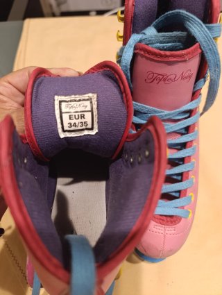 Patines Topic Noisy rosas con estrellas