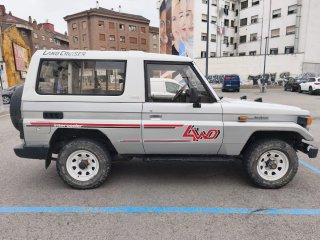 Toyota Land Cruiser 250 1991
