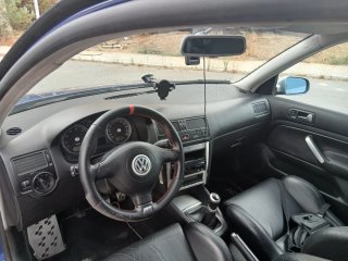 Volkswagen Golf 2003