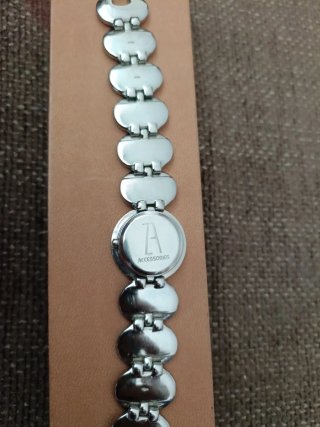 Reloj Zara Mujer Plata y Blanco