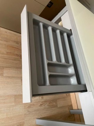 Mesa extensible y 4 sillas