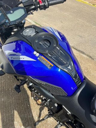 Yamaha MT07 Azul y Negra Limitada para el A2