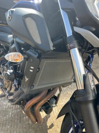 Yamaha MT07 Azul y Negra Limitada para el A2