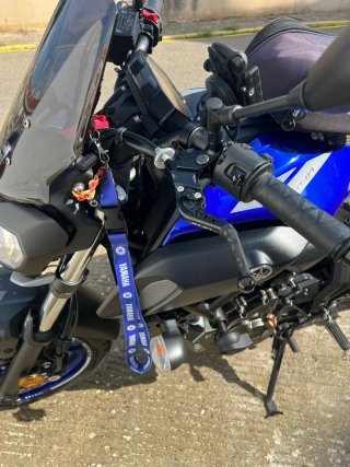 Yamaha MT07 Azul y Negra Limitada para el A2