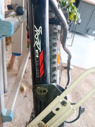Bicicleta Montaña Orbea Negra y Roja