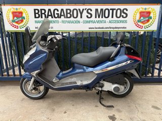 Piaggio X8 125 Azul Maxi-Scooter