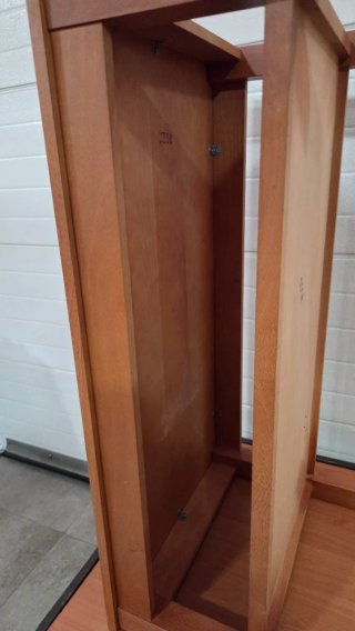 Mesa de centro madera.