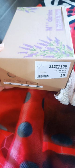 Sandalias encaje blancas talla 36