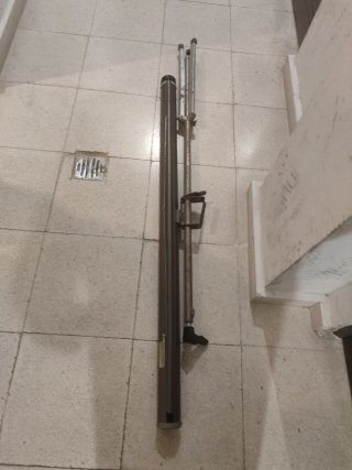 Pantalla de proyección gris y blanca Marca Junior