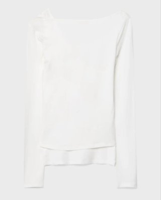 Camiseta asimétrica Nueva