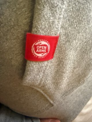 Sudadera Open Arms Gris