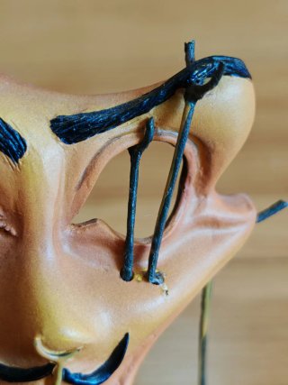 Figura Parastone Dalí - Autorretrato con queso