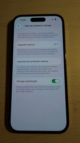 iPhone 14 Pro Morado
