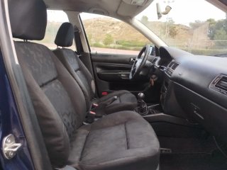 Volkswagen Bora 2000