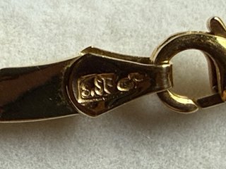 Cadena de Oro 18 kilates para mujer