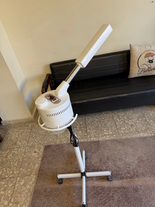 Equipamiento completo de barbería – Todo el mobili