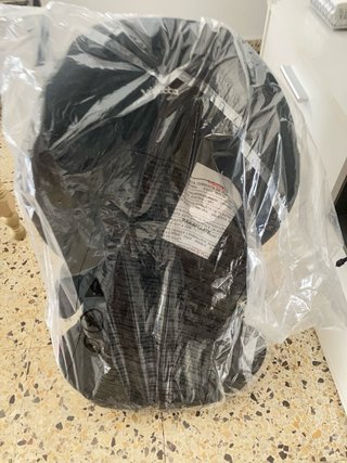 Silla de bebé para coche nueva