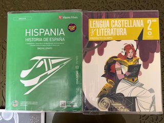 Libros 2 Bach científico Virgen de la Victoria