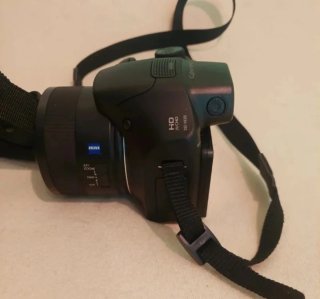Cámara Sony con bolso