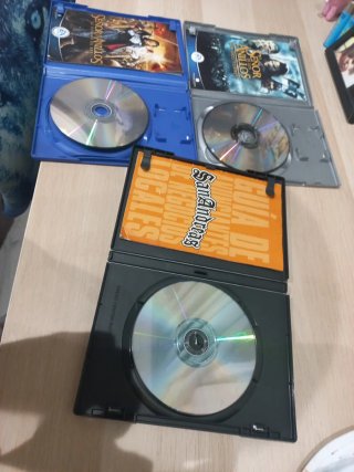Lote 3 juegos PS2: El Señor de los Anillos x2, GTA